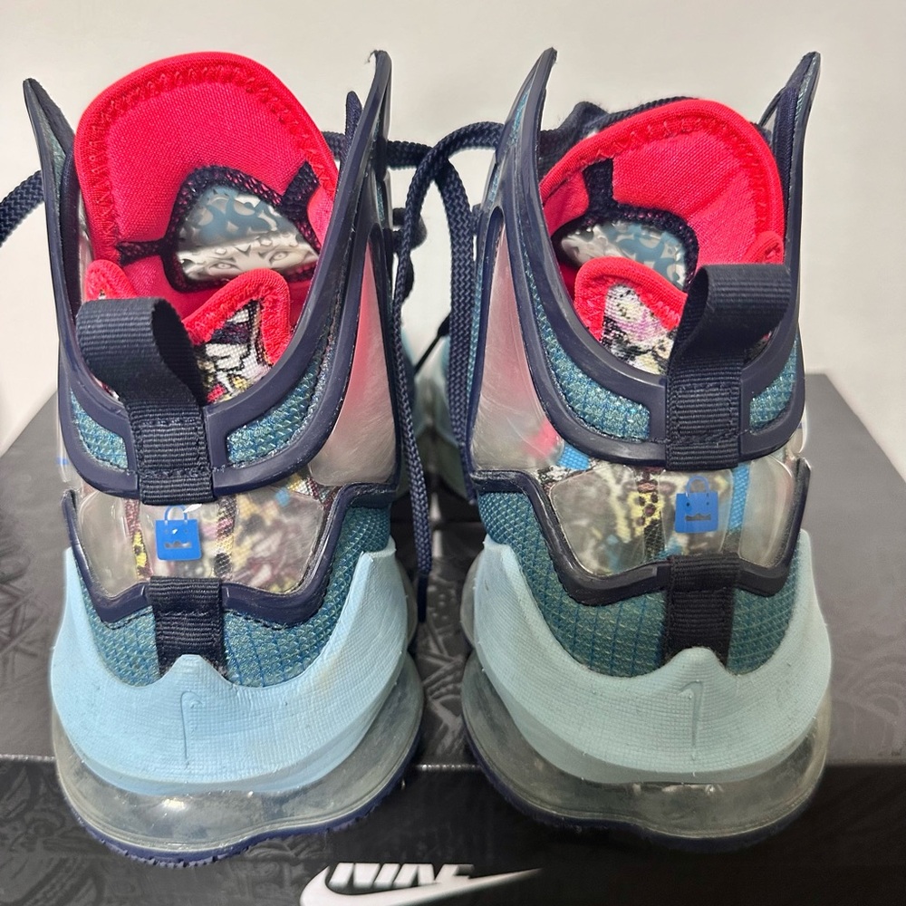 Nike LeBron XlX - Picture 5 of 5